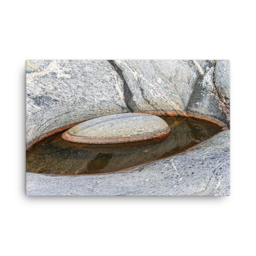 Canvas - Sten i vatten på sten (Antti Terävä)